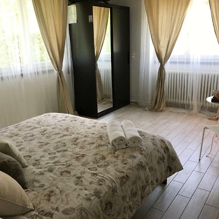B&B La Rosa Del Lago Reno Di Leggiuno Extérieur photo