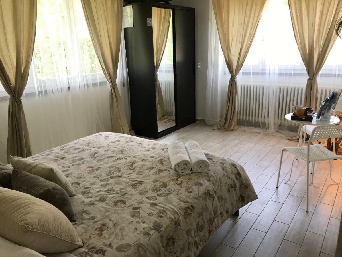 B&B La Rosa Del Lago Reno Di Leggiuno Extérieur photo