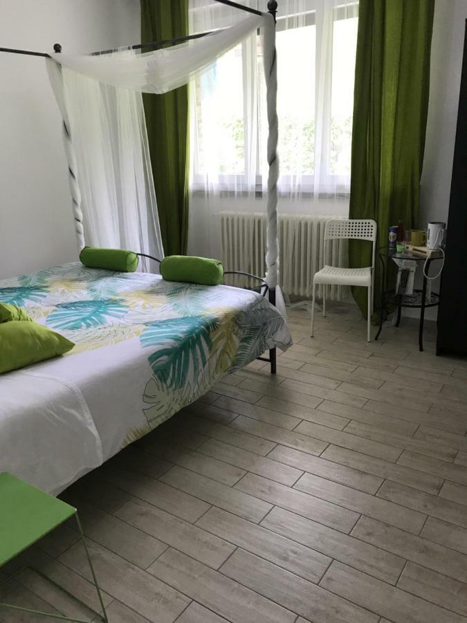 B&B La Rosa Del Lago Reno Di Leggiuno Extérieur photo